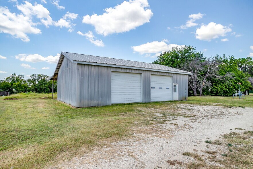 More Photos Of 8309 County Road 106, Grandview Land For Sale