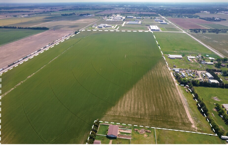 More Photos Of 135th, Maize Land For Sale
