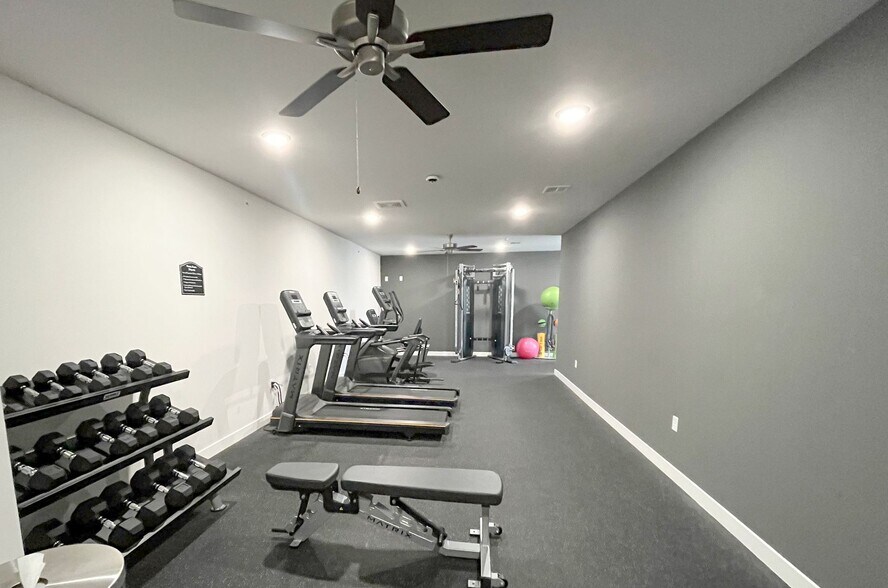 More Photos Of 4958 Innovation Dr, Deforest Apartments For Lease