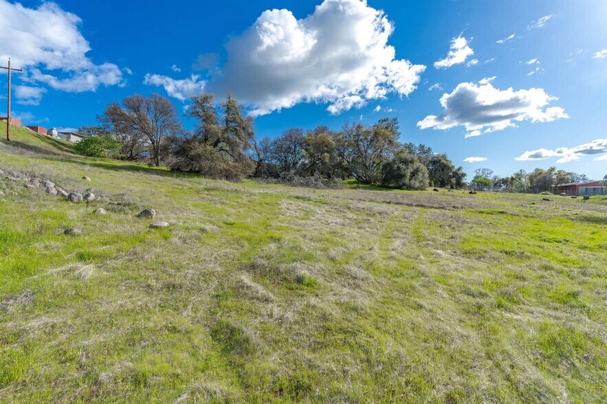 More Photos Of Ridge Road, Sutter Creek Land For Sale