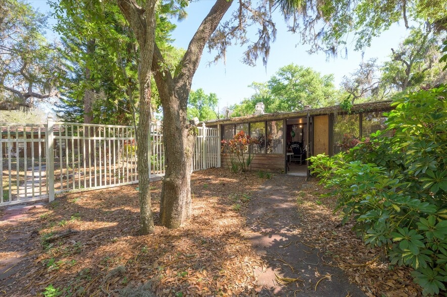 More Photos Of 7435 Plathe Rd, New Port Richey Assisted Living For Sale