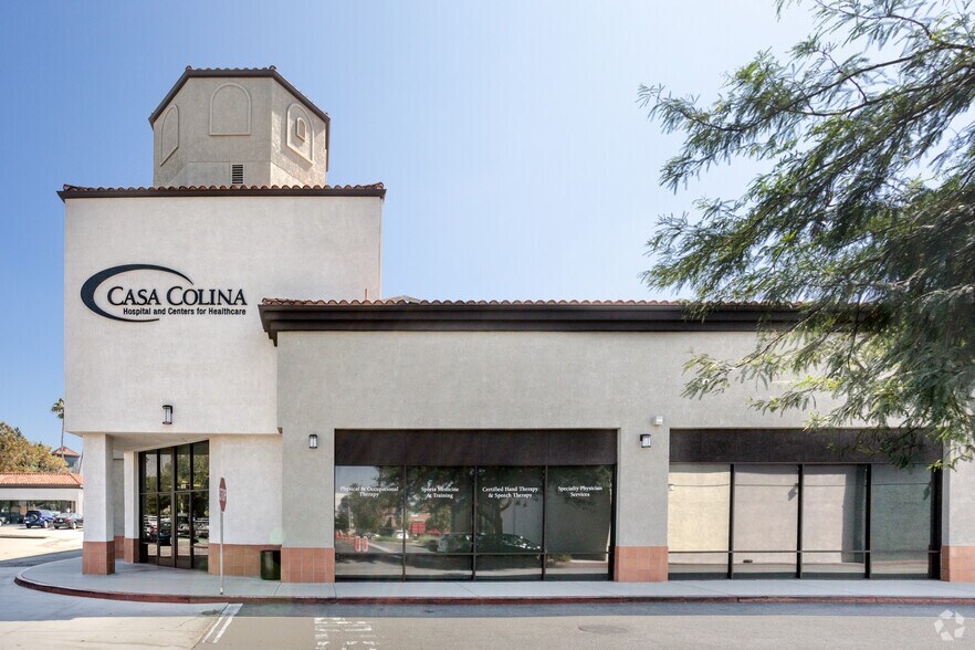 More Photos Of 900-962 E Alosta Ave, Azusa Unknown For Lease