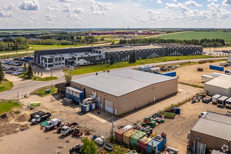More Photos Of 1202 8A St, Leduc County Manufacturing For Sale