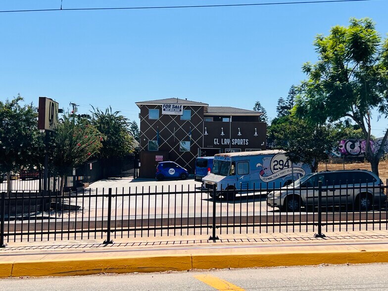 More Photos Of ,  Unknown For Sale