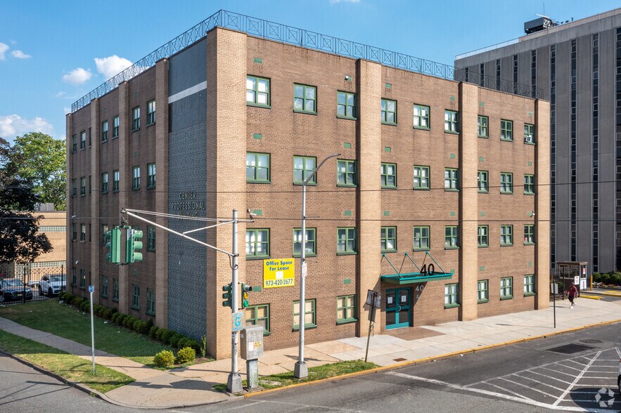 More Photos Of 50 Union Ave, Irvington Unknown For Lease