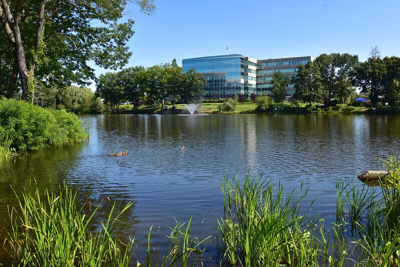 More Photos Of 500 Cummings Ctr, Beverly Office For Lease