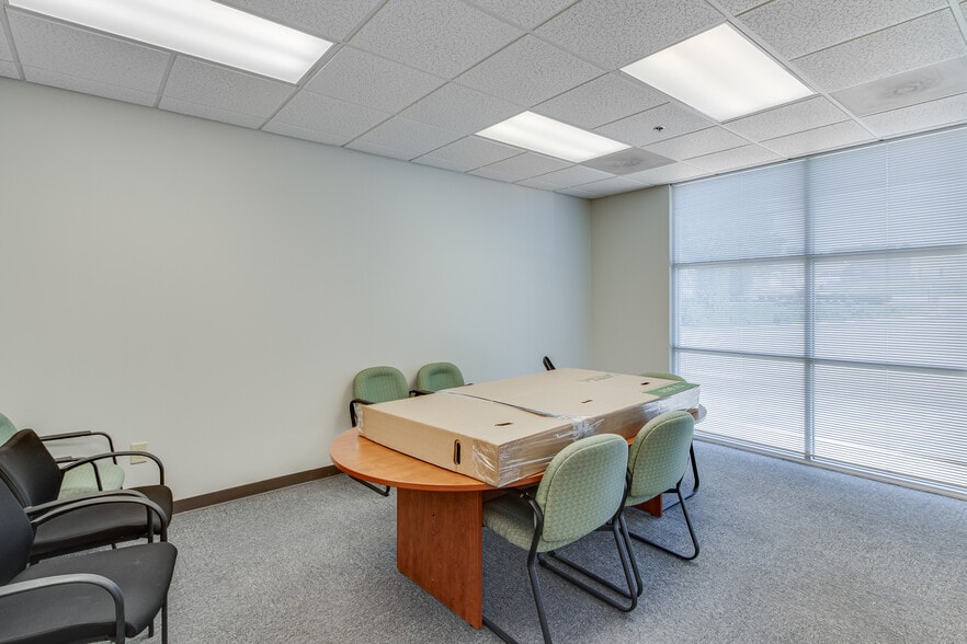 More Photos Of 2600 Buford Hwy, Buford Distribution For Lease