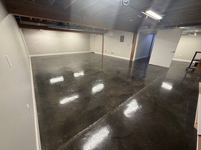 More Photos Of 9414-9488 Union Sq, Sandy Unknown For Lease