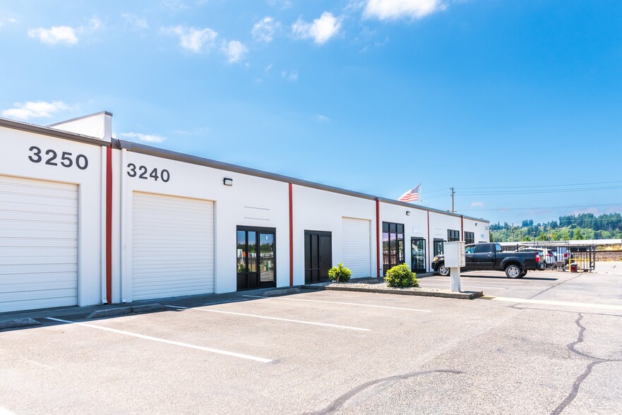 Primary Photo Of 3240-3250 B St NW, Auburn Warehouse For Lease