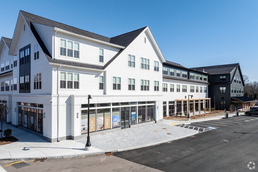 More Photos Of 770 Water St, Framingham Apartments For Lease