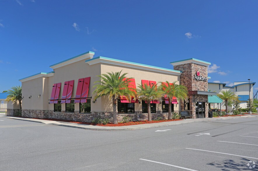 More Photos Of 11030 International Dr, Orlando Restaurant For Lease