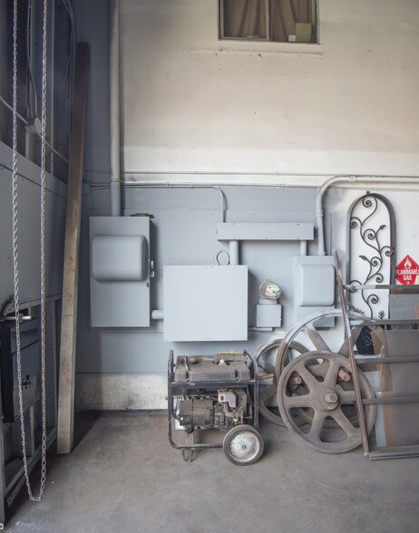 More Photos Of 1385 Fitzgerald Ave, San Francisco Warehouse For Lease