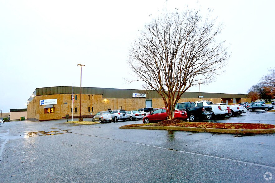 Primary Photo Of 4600 Village Ave, Norfolk Warehouse For Lease