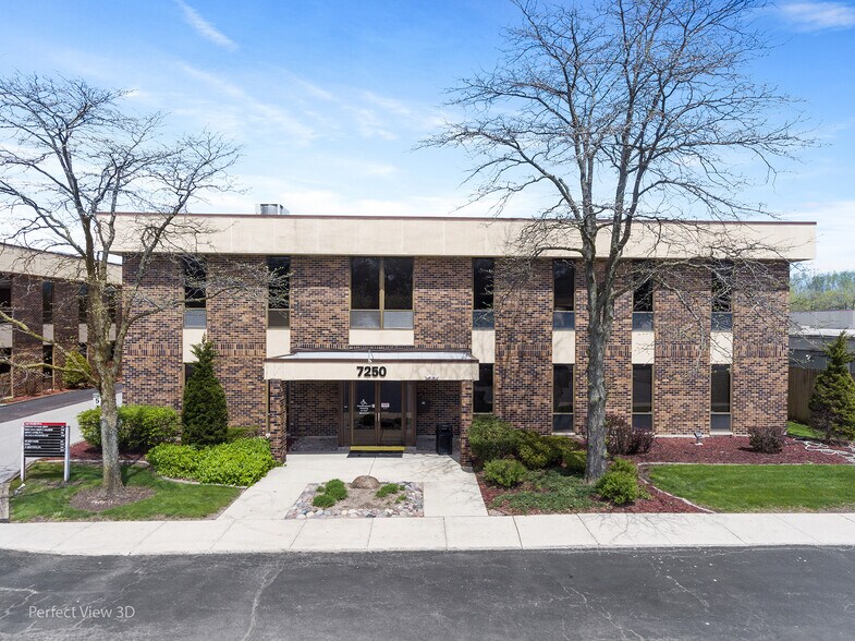 More Photos Of 7270 W College Dr, Palos Heights Office For Lease