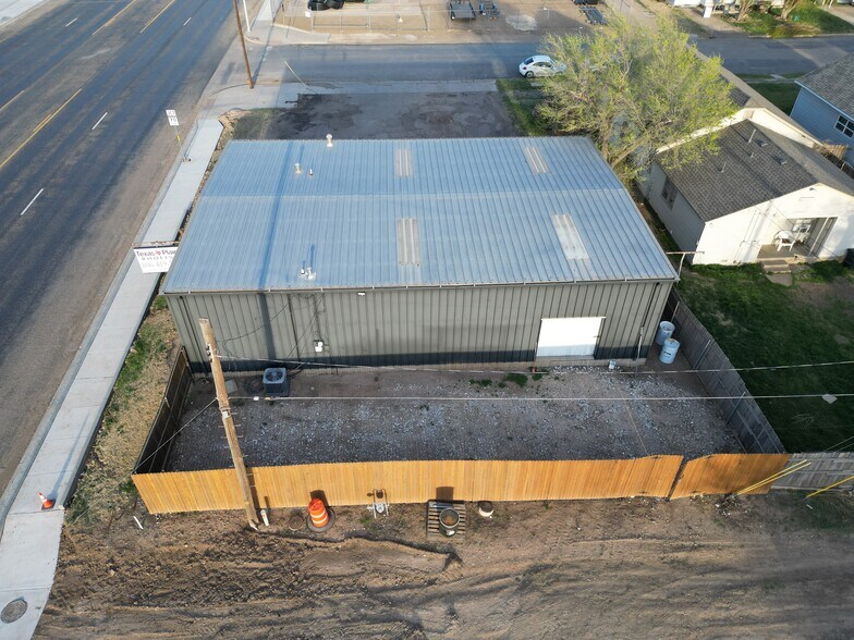 More Photos Of 1207 Alcock St, Pampa Flex For Sale