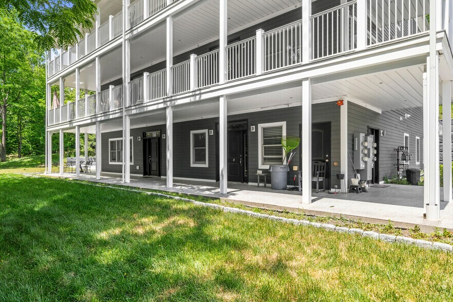 More Photos Of 812 Broad St, Milford Apartments For Sale