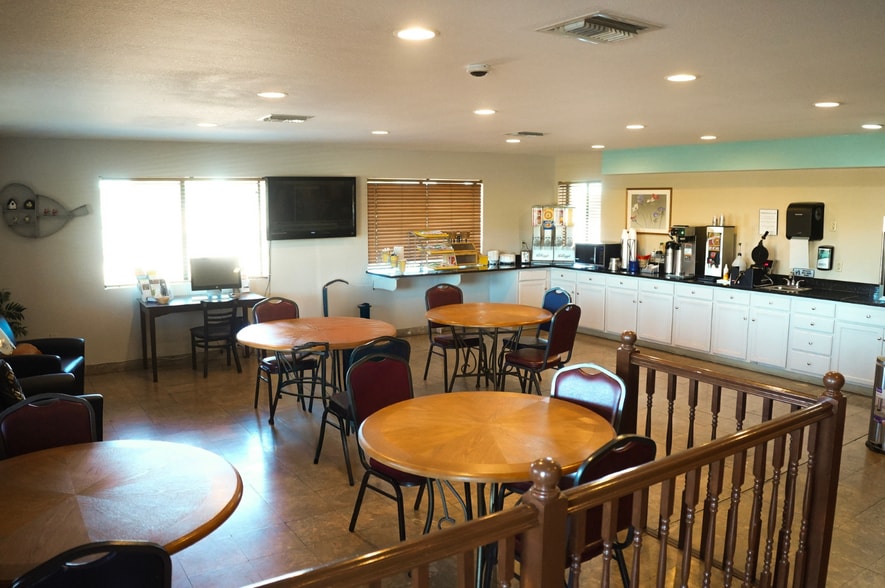 More Photos Of 3460 E Fry Blvd, Sierra Vista Hotel For Sale