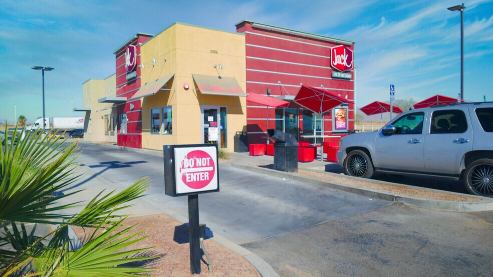More Photos Of 2086 Service Rd, Thermal Fast Food For Sale