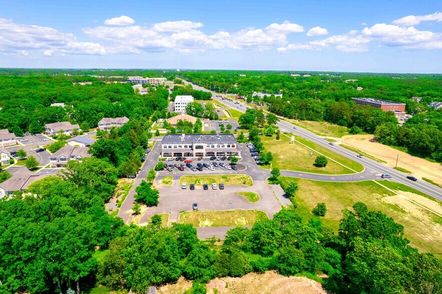 More Photos Of 277 Route 70, Toms River Storefront Retail Office For Lease