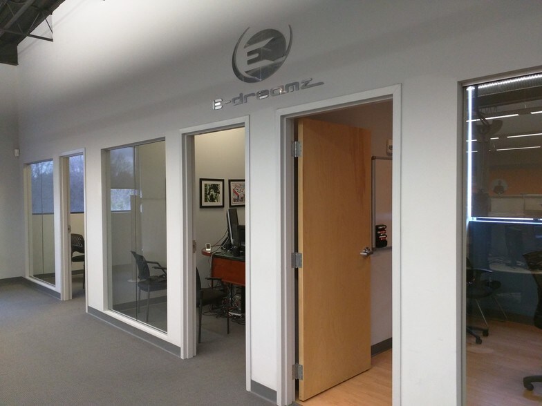 More Photos Of 4805 Park Rd, Charlotte Storefront Retail Office For Lease