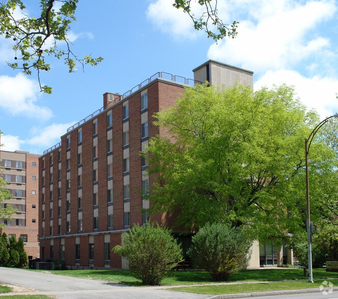 More Photos Of 630 East Ave, Rochester Specialty For Lease