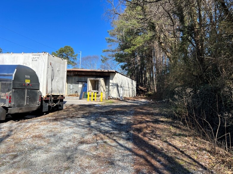 More Photos Of 4829 Peachtree Rd, Chamblee Flex For Sale