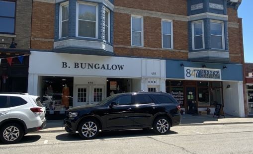 More Photos Of 406-408 N Milwaukee Ave, Libertyville Storefront Retail Office For Lease