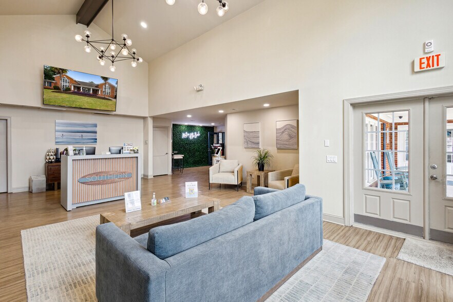 More Photos Of 710 Georgia Ave, Statesboro Apartments For Sale