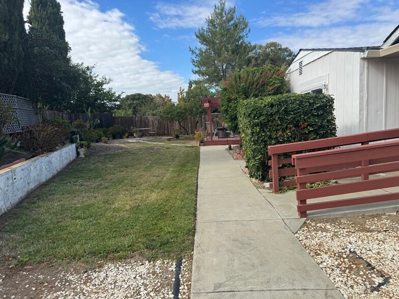 More Photos Of 35459 Cleremont Dr, Newark Assisted Living For Sale