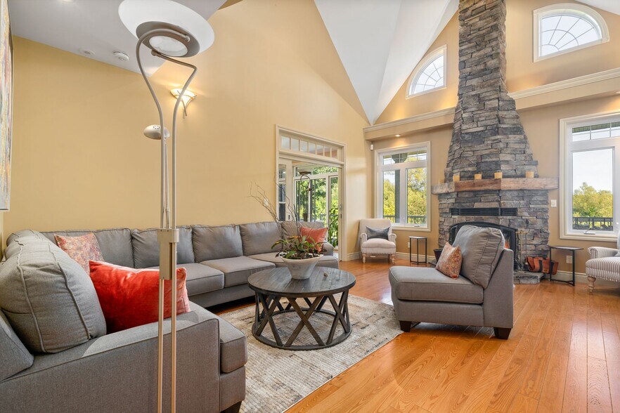More Photos Of 46 Stapleton Rd, Hillier Winery Vineyard For Sale
