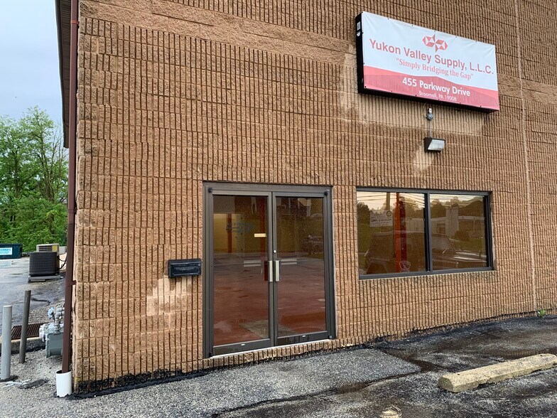 More Photos Of , Broomall Flex For Sale