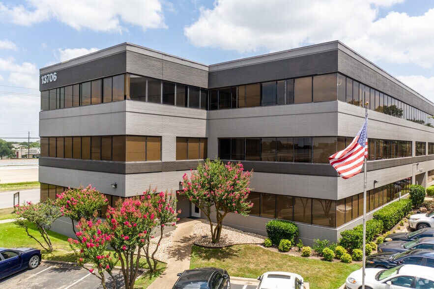 More Photos Of 13706 Research Blvd, Austin Office For Lease