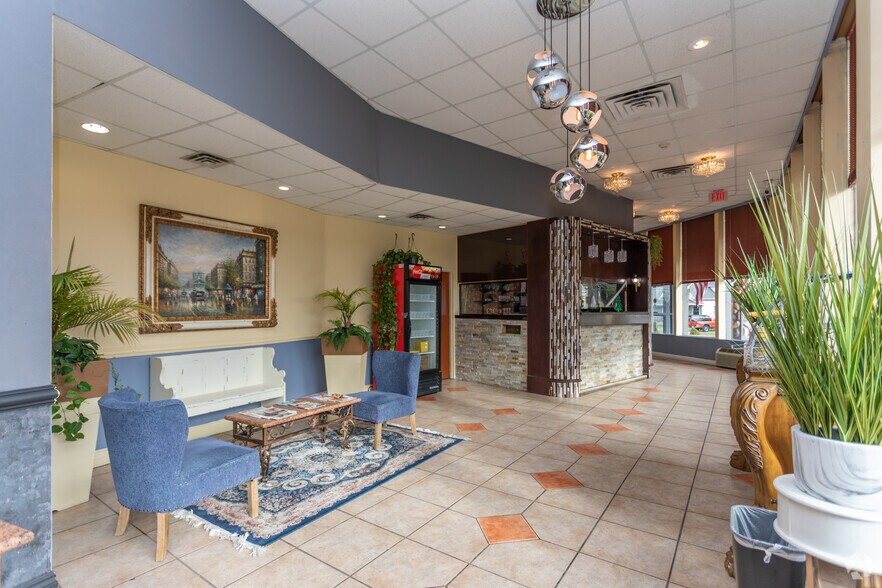 More Photos Of 1800 Miami St, Toledo Hotel For Sale