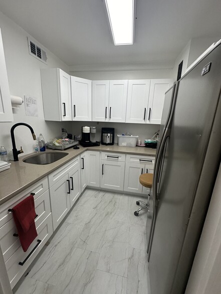 More Photos Of 56 Doyer Ave, White Plains Apartments For Sale