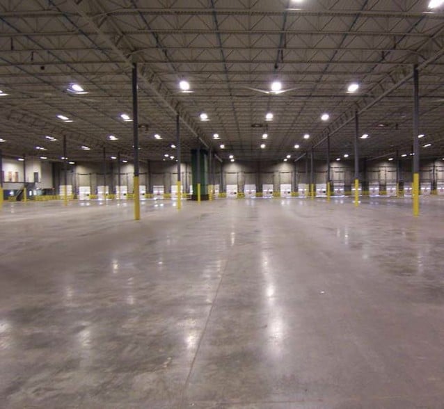 More Photos Of 11922 General Dr, Charlotte Warehouse For Lease