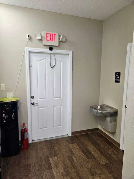 More Photos Of 10011-10021 Water Works Ln, Riverview Medical For Sale