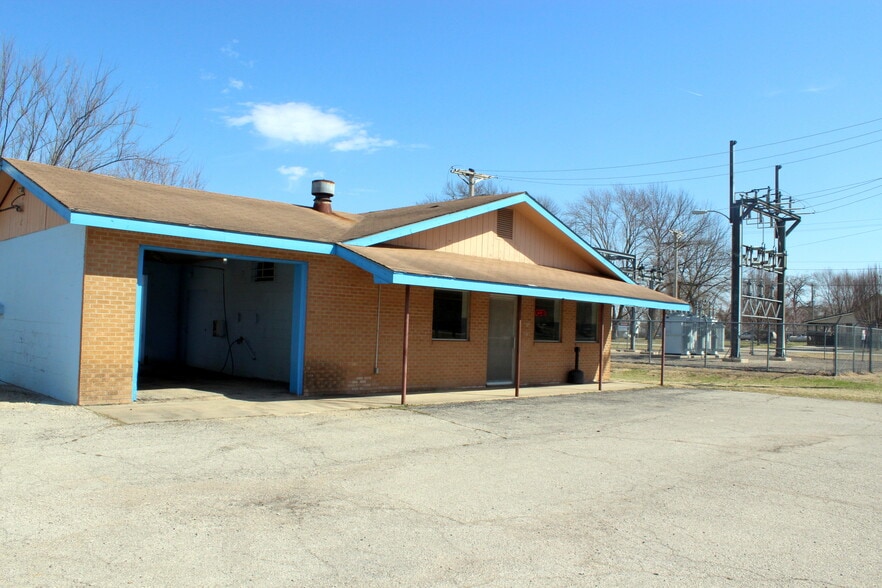 More Photos Of 302 E Third St, Lowry City Freestanding For Sale