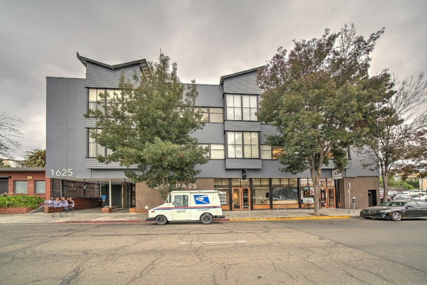 Primary Photo Of 1625 Shattuck Ave, Berkeley Office For Lease