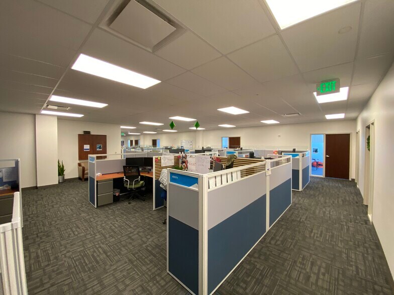 More Photos Of 9785 S Monroe St, Sandy Office For Lease