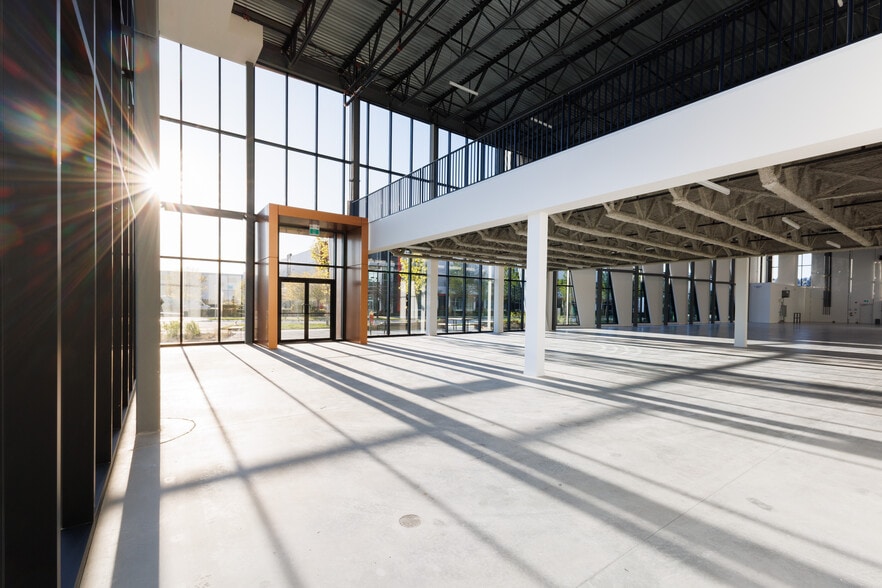More Photos Of 1150 Lumber Alley, Coquitlam Warehouse For Sale