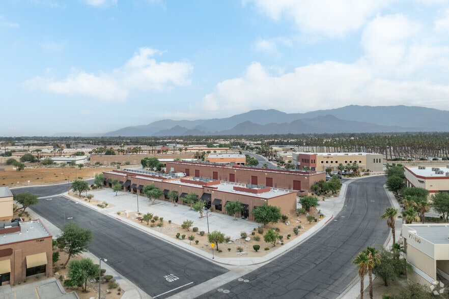 More Photos Of 77851 Los Montanas Rd, Palm Desert Unknown For Lease