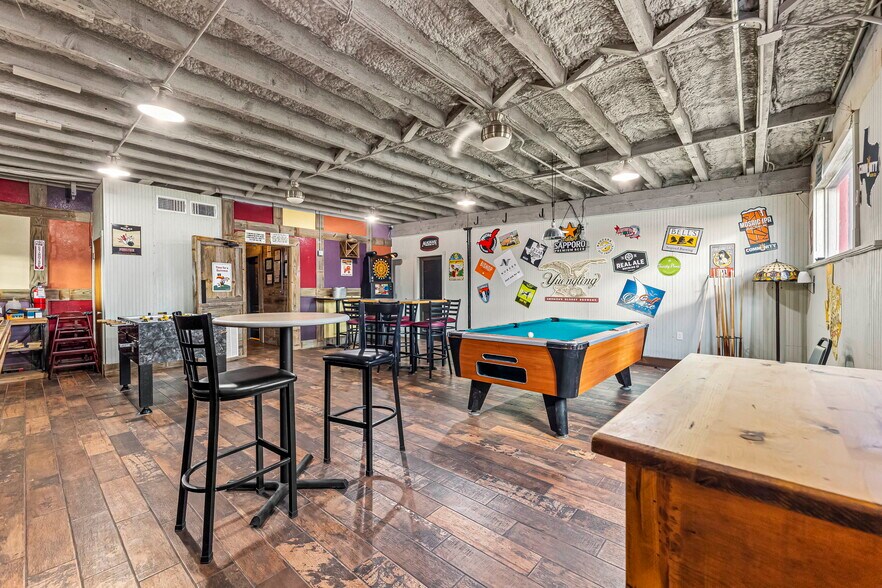 More Photos Of 130 E Goodnight Ave, Aransas Pass Restaurant For Sale