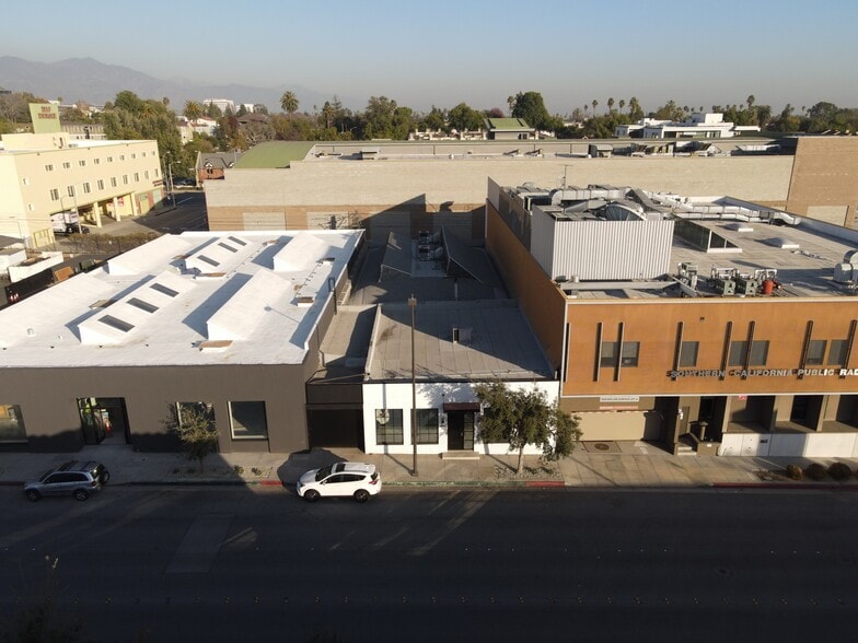 More Photos Of 450 S Raymond Ave, Pasadena Warehouse For Sale