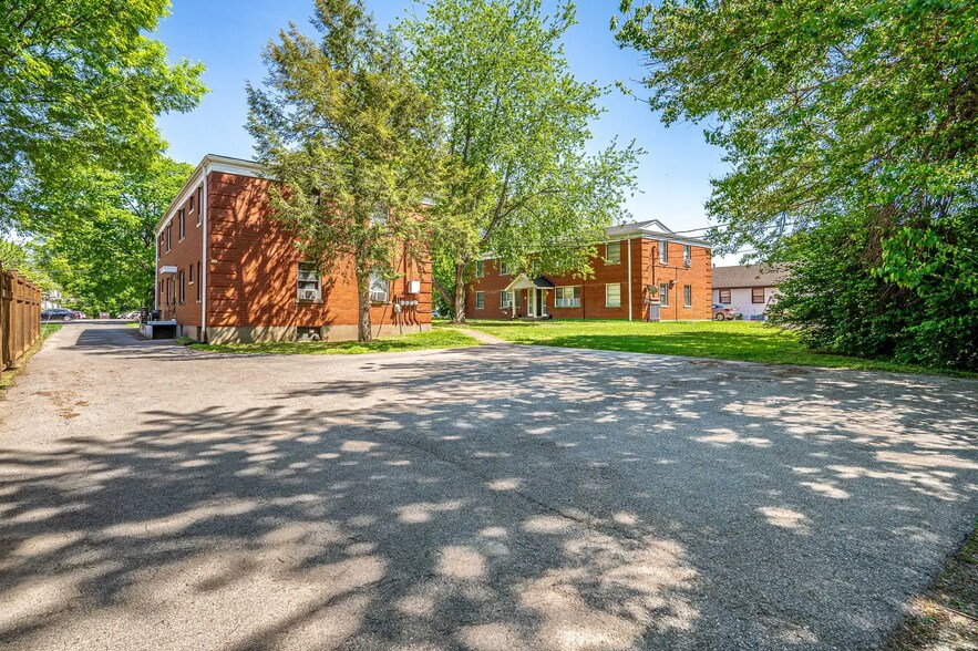 More Photos Of 162 Thierman Ln, Louisville Apartments For Sale