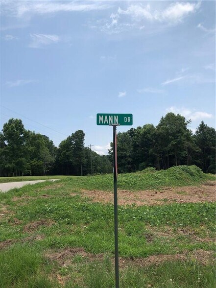 More Photos Of 105 Rocking D Rd, Temple Land For Sale