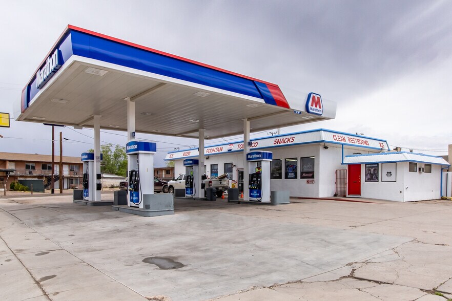 More Photos Of 404 Navajo Blvd, Holbrook Service Station For Sale