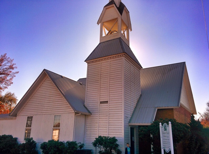 More Photos Of 2934 H St, Hubbard Religious Facility For Sale