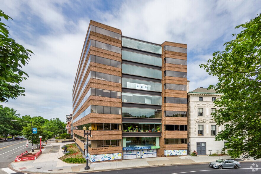 More Photos Of 11 DuPont Cir NW, Washington Office For Lease