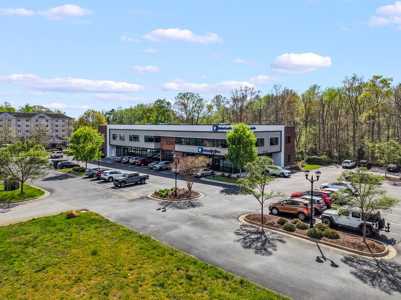 More Photos Of 1340 Creekshire Way, Winston-Salem Storefront Retail Office For Lease