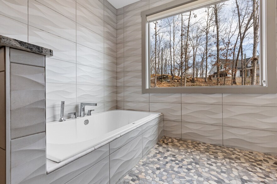 More Photos Of 5735 Archer Ave, Cumming Apartments For Sale